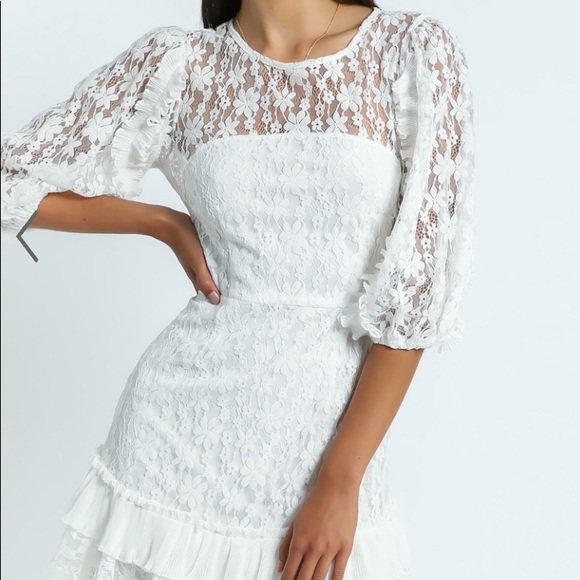 Showpo Leilei Dress in White - Picture 1 of 4